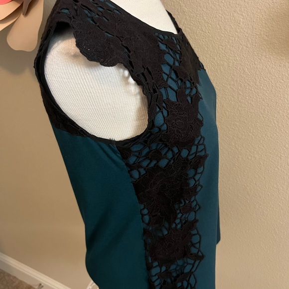 Top - Picture 5 of 8